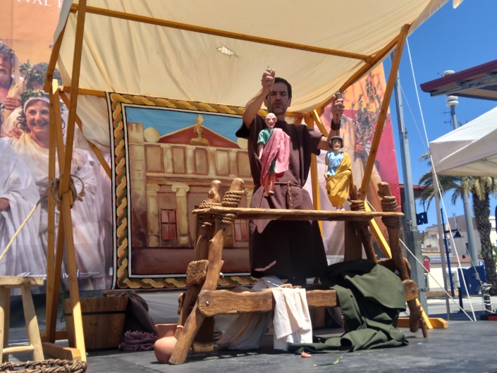 Titelles romans, genovesa