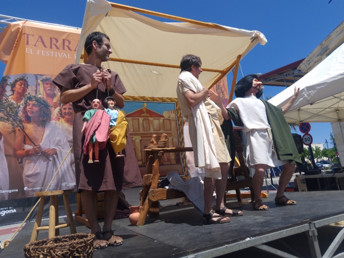 Titelles romans, genovesa